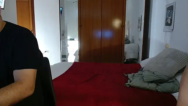 THIAGOEVA online show from 10-25-25, 07:49