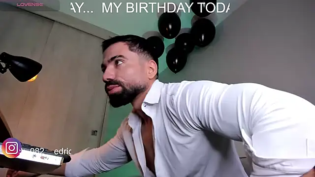 Snapshot of edrick_walton1 chatting on 02-04-25, 10:21 edrick walton1 online show from 02-04-25, 10:21