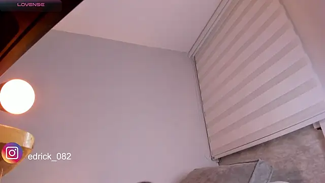 Snapshot of edrick_walton1 chatting on 02-07-25, 01:36 edrick walton1 online show from 02-07-25, 01:36