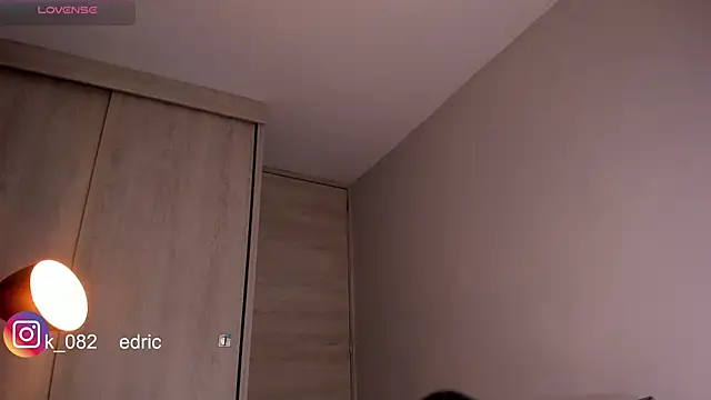 Snapshot of edrick_walton1 chatting on 02-25-25, 02:22 edrick walton1 online show from 02-25-25, 02:22