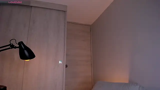 Snapshot of edrick_walton1 chatting on 03-03-25, 01:31 edrick walton1 online show from 03-03-25, 01:31