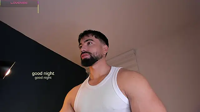 Snapshot of edrick_walton1 chatting on 10-15-25, 10:26 edrick walton1 online show from 10-15-25, 10:26