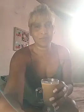 Goodgirlsue 77 online show from 12-05-25, 04:43