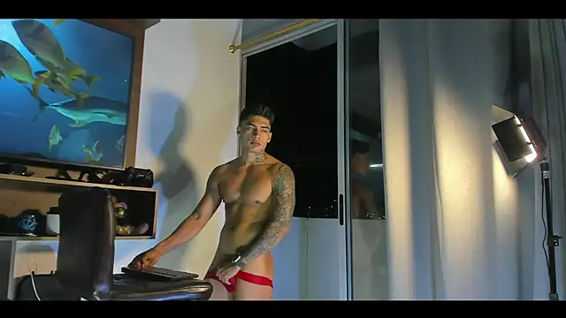 Dominiofit online show from 01-16-25, 03:23