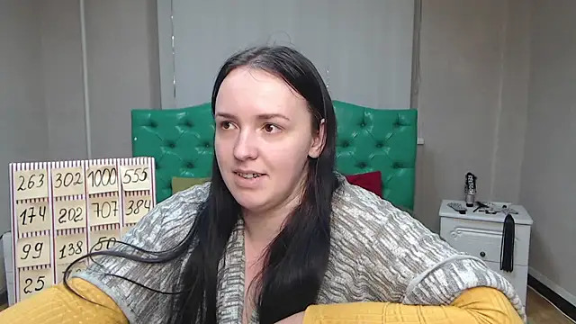 IsabelBlackberry online show from 01-23-25, 03:22