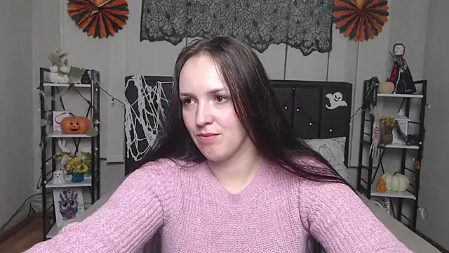 IsabelBlackberry online show from 11-10-25, 06:34