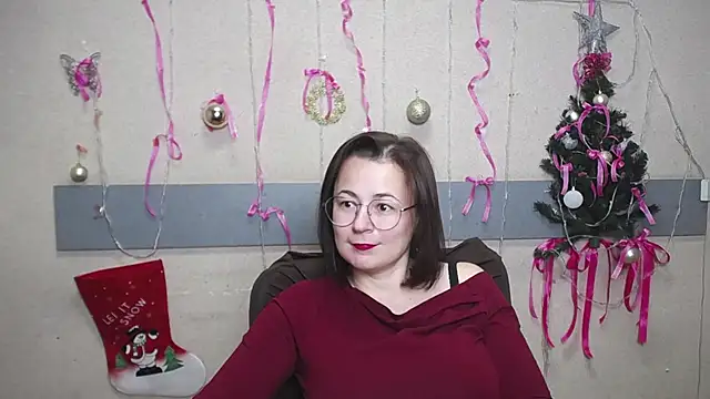 MarieSho online show from 12-30-24, 01:25