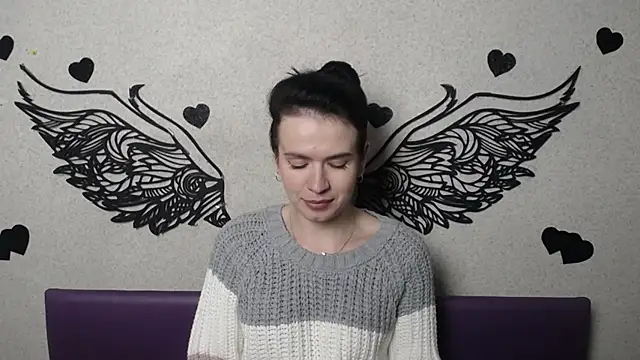 JasmineKouch online show from 11-20-25, 06:29