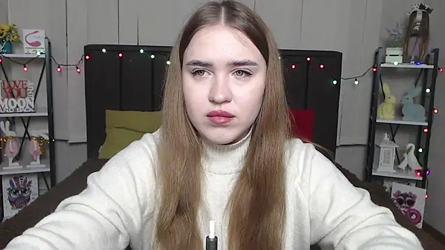 LauraHlot online show from 01-19-25, 07:26