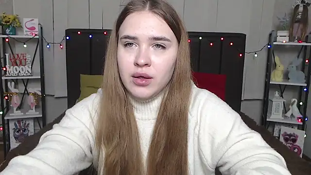 LauraHlot online show from 01-20-25, 12:36