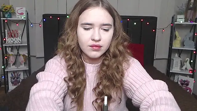 LauraHlot online show from 01-20-25, 07:46