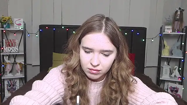LauraHlot online show from 01-20-25, 10:59