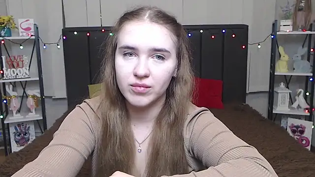 LauraHlot online show from 01-27-25, 01:37