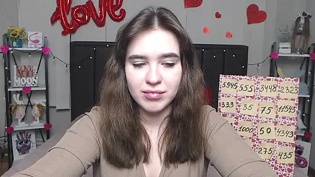 LauraHlot online show from 02-27-25, 09:47
