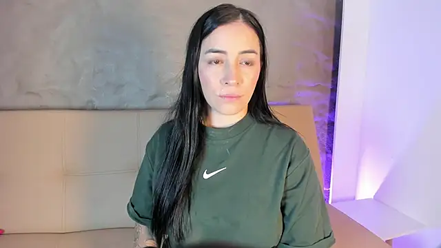 Sofia  rivera online show from 10-13-25, 07:14