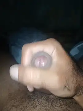 Snapshot of taylorWiiz chatting on 10-27-25, 05:11 taylorWiiz online show from 10-27-25, 05:11