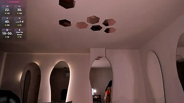 ValeriaVelvet online show from 04-02-26, 12:03