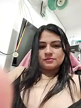 Linda Lars online show from 01-23-25, 06:06