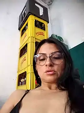 Linda Lars online show from 11-06-25, 03:18