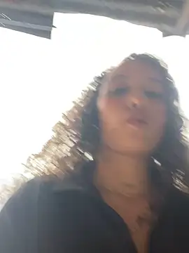 Snapshot of MarieLeon chatting on 12-15-25, 08:13 MarieLeon online show from 12-15-25, 08:13