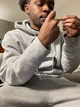 Snapshot of MobyDxck chatting on 12-03-24, 06:15 MobyDxck online show from 12-03-24, 06:15