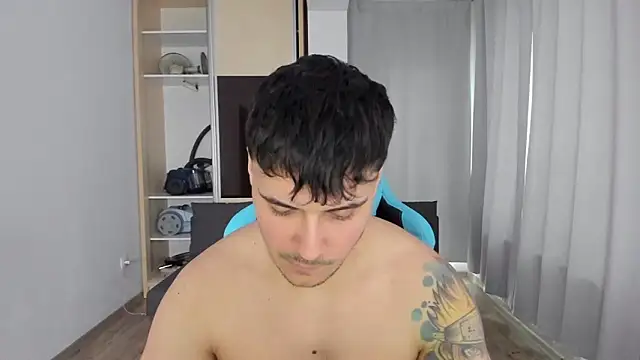 MatMalonne online show from 02-08-25, 01:22