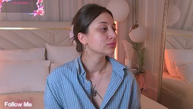 MaryReel online show from 10-25-25, 09:06