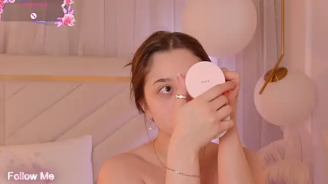 MaryReel online show from 11-18-25, 09:36