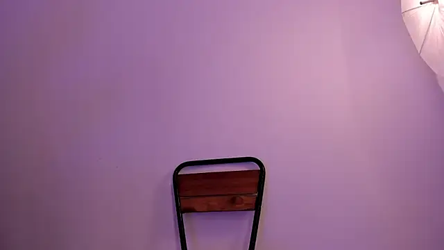 cloehonney online show from 12-16-25, 07:52