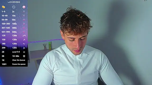 Ares blue online show from 10-24-25, 01:18