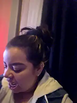 MiahJoness online show from 10-12-25, 05:50