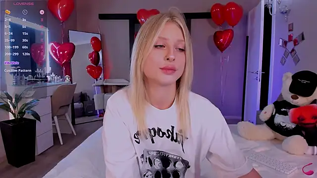 lilyvibe online show from 02-14-25, 04:52