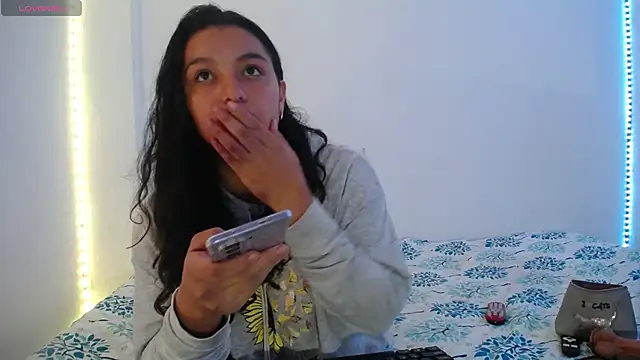 Laurenkenner  online show from 02-18-25, 10:58