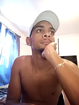 29YOURZ 28  online show from 12-10-24, 11:00