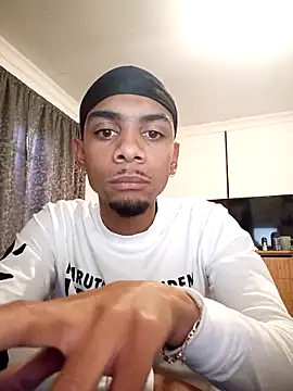 29YOURZ 28  online show from 12-16-24, 05:11