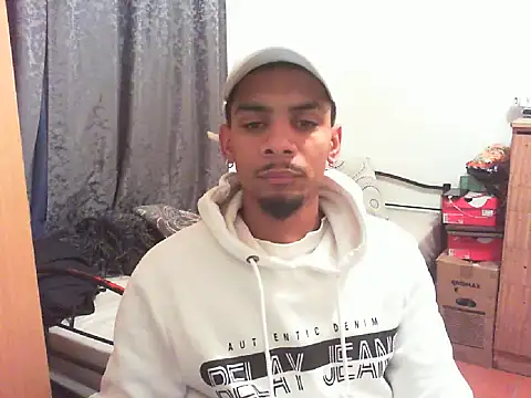 29YOURZ 28  online show from 09-17-25, 09:16