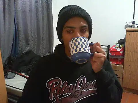 29YOURZ 28  online show from 09-19-25, 06:48