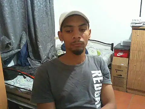 29YOURZ 28  online show from 09-25-25, 05:11