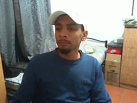 29YOURZ 28  online show from 09-25-25, 05:27