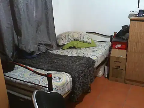 29YOURZ 28  online show from 10-01-25, 08:53