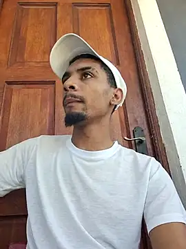 29YOURZ 28  online show from 11-13-25, 08:57