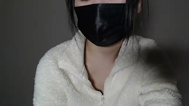 Hika-Channel online show from 01-13-26, 08:36