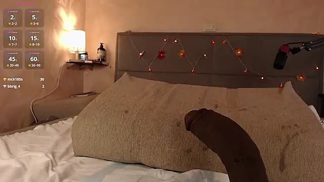 MissisNorris online show from 11-10-25, 07:24