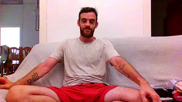 Snapshot of _NakedChef_ chatting on 09-12-25, 05:57  NakedChef  online show from 09-12-25, 05:57