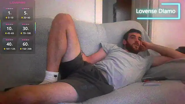 Snapshot of _NakedChef_ chatting on 09-20-25, 04:52  NakedChef  online show from 09-20-25, 04:52