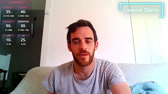 Snapshot of _NakedChef_ chatting on 10-29-25, 09:00  NakedChef  online show from 10-29-25, 09:00