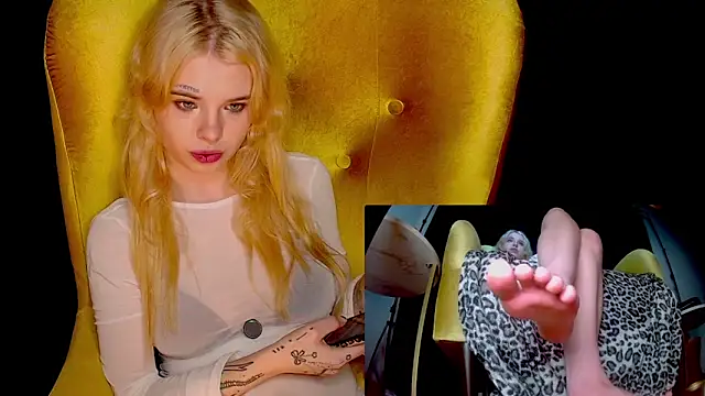 Snapshot of MisssLola chatting on 10-08-25, 02:58 MisssLola online show from 10-08-25, 02:58