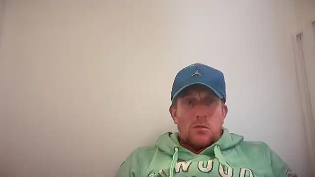 Snapshot of nakud4u chatting on 12-22-24, 11:44 nakud4u online show from 12-22-24, 11:44