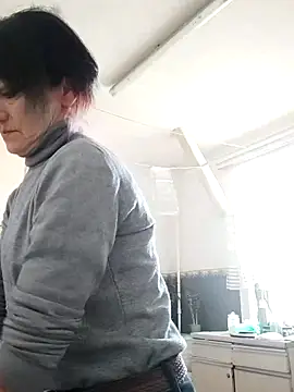 Snapshot of SweetLeila40 chatting on 02-25-25, 12:45 SweetLeila40 online show from 02-25-25, 12:45