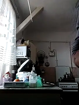 Snapshot of SweetLeila40 chatting on 02-25-25, 08:19 SweetLeila40 online show from 02-25-25, 08:19